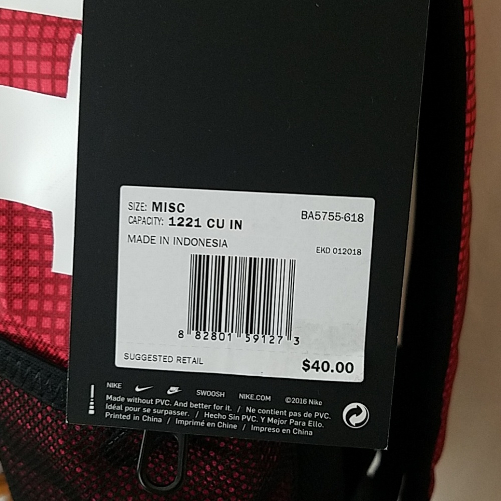 Brand new red Nike backpack Just do it NWT - Picture 7 of 8